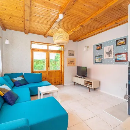 Large With Private Garden *