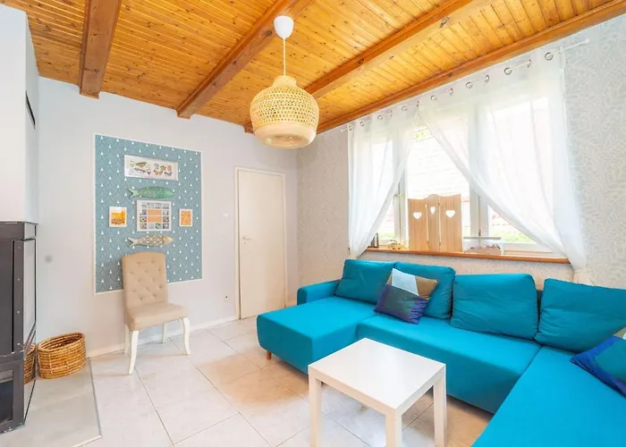 Σπίτι διακοπών Large With Private Garden