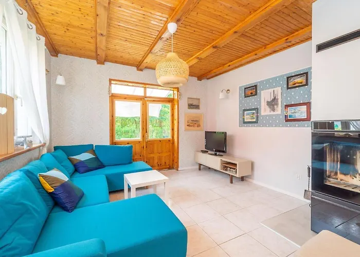 Large With Private Garden *