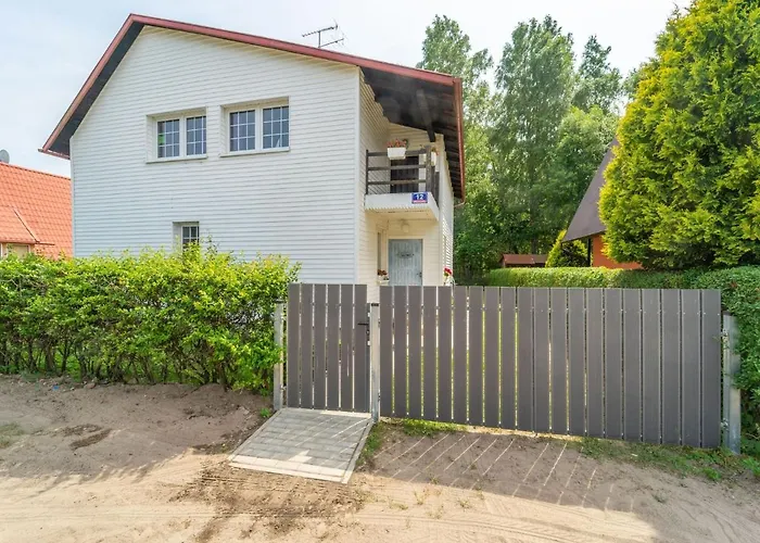 Σπίτι διακοπών Large With Private Garden